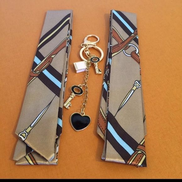 ❤️Set of skinny twilly+lock/keys charm keychain❤️ - Picture 5 of 9